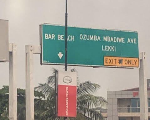 LASG begins repair works on Ozumba Mbadiwe road Monday 1 IMG 2621