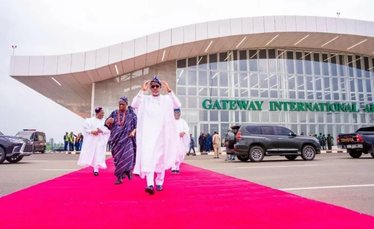 Milestone for Ogun as Gateway International airport begins passenger flights to Abuja 7 Ogun Gateway airport begins commercial operation 768x512 1