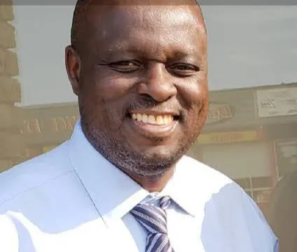 Dr Abiola Oshodi