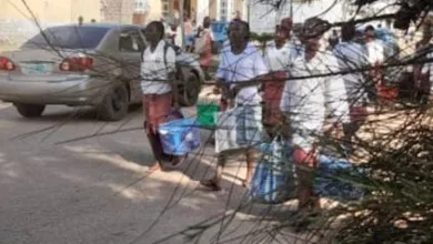 Parents storm FGGC Bwari to withdraw children after FG shut 41 schools over rising attacks 3 FGC Bwari1 768x4762 1