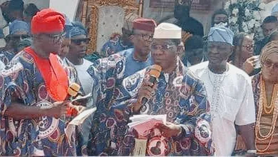 Senate leader donates coaster bus to Oluyin-in-Council 10 IMG 20251102 103538