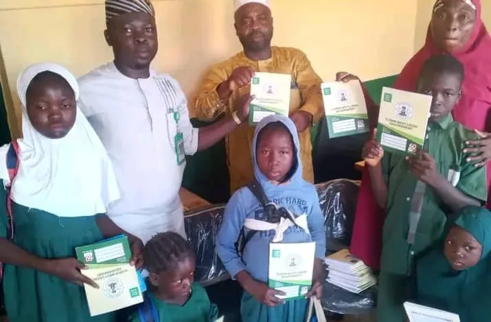 Kwara: Ubandawaki schools receive book donations from Councillor Onibonoje 7 IMG 20251115 173314