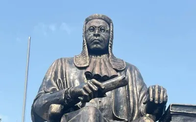 Awolowo returns to Ife in bronze and glory, by Ojudu Babafemi 1