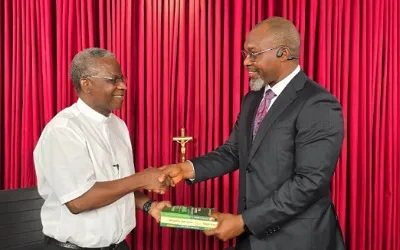 A conversation with Fr. Ehusani exposed a national problem and how the Minister of Interior acted, by Osita Chidoka 1