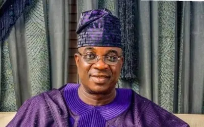 Ade Ori Okin, by Simbo Olorunfemi 1