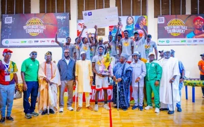 PHOTO NEWS: Oba Gbadebo, Egba chiefs, Bosun Tijani grace Xmas Youth Basketball Tournament 5