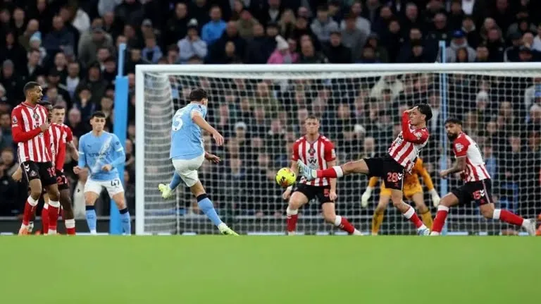 Man City beat Sunderland 3-0 to close gap on Arsenal 1 IMG 5642 768x431 1
