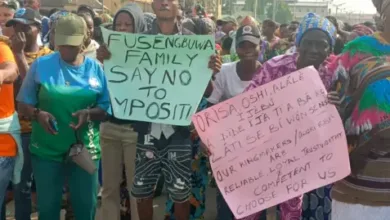 Awujale Stool: Ijebu Ode residents protest alleged imposition plot 8 Awujale Protest 477x400 1