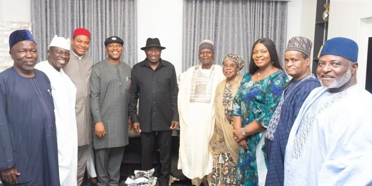 Ex-President Jonathan reaffirms loyalty to PDP, promises active role 1 G AP9p9WIAE8frp