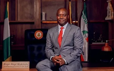 Governor Seyi Makinde's own goal, by Simbo Olorunfemi 1