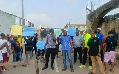 JUST IN: Protest erupts at Akure Stadium over Sports Council GM appointment 1