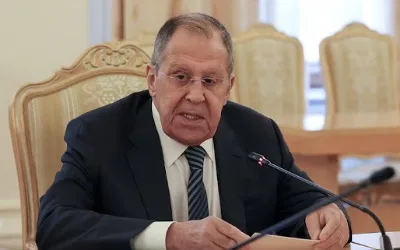 Russia says talk of a ceasefire, rather than a full peace deal, in Ukraine is simply not serious 1