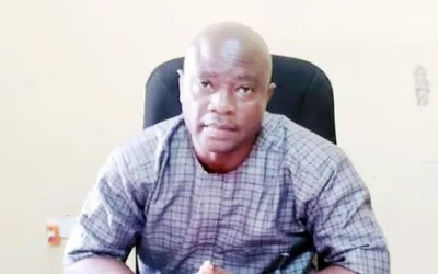 Ex-PDP spokesman joins APC ahead of Ekiti governorship poll 1