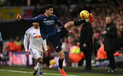 Arsenal beat Leeds 4-0 to remain top of Premier League table 1
