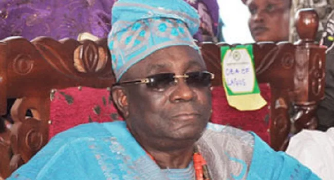 Cultural grandeur in Isale Eko as Lagos gets new white cap chiefs 1 oba Rilwan Akiolu