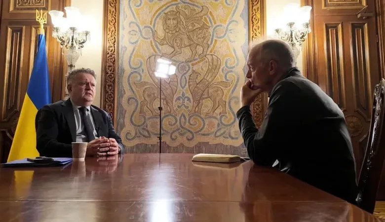 Ukraine negotiator tells BBC how it feels to sit across table from Russia 1 e6d3dd50 10dc 11f1 97cc 8b3c62c7814d.jpg