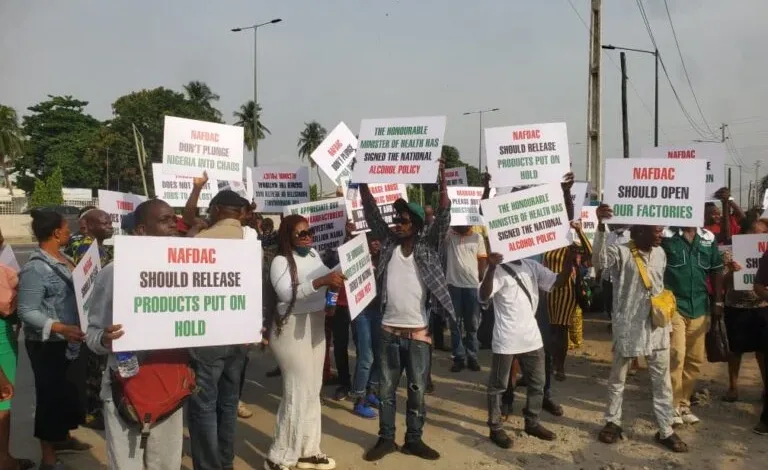 Distillers storm NAFDAC office over sachet alcohol ban 3 protesters 2 768x576 1