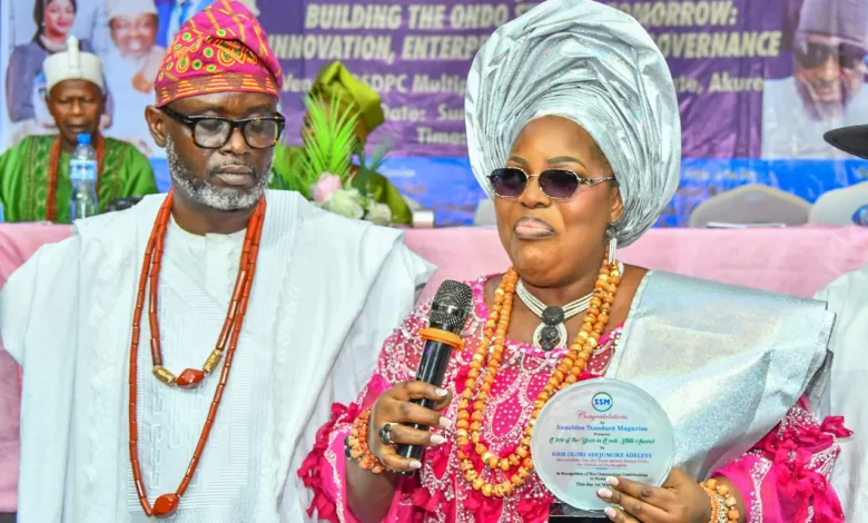 Ondo royal figure bags Queen of the Year recognition 1 IMG 20260302 WA0011