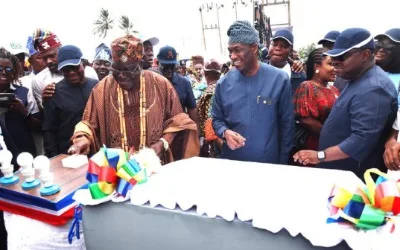 Sanwo-Olu commissions electrification projects in Badagry 1