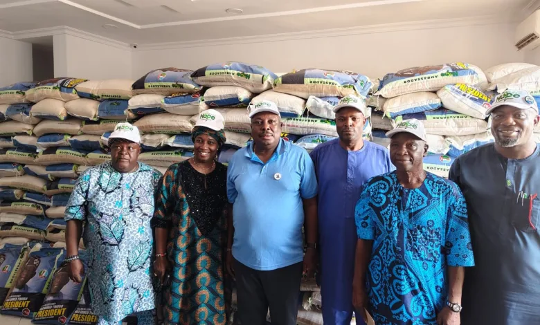 Renewed Hope Ambassadors distribute 1,600 bags of rice in Osun 1 IMG 20260319 163052 6 x 4 inch
