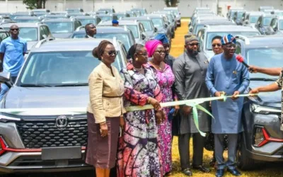 Sanwo-Olu presents vehicles to civil service directors, tasks beneficiaries on commitment 1