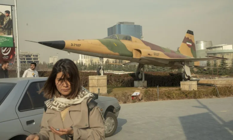 Bunker-busting bombs loaded onto US planes at UK airbase amid Iran war 1 im 09526905