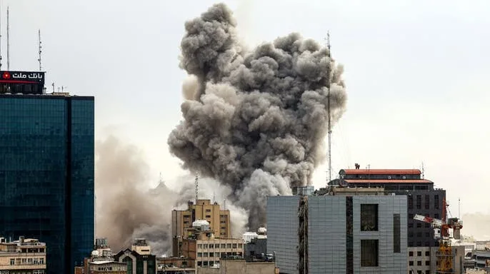 US bombs Iranian military sites, then downs missiles Tehran fired at troops in Kuwait 1 strikes in iran