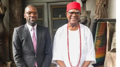 Obi of Onitsha backs fintech’s growth, hosts Fluttwerwave CEO 3 IMG 0301