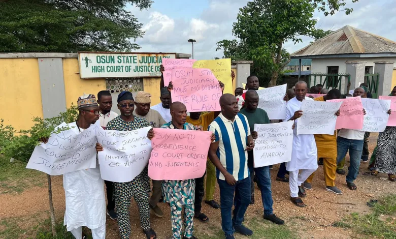 Protesters storm high court in Osun over LG funds dispute 1 IMG 20260415 135655 6 x 4 inch
