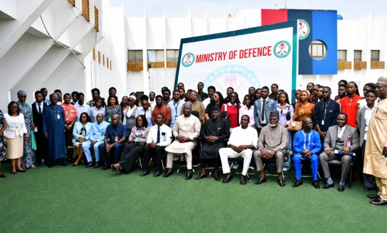 Defence minister urges students to help tackle insecurity 1 16e8a6aa 65c8 4319 ad72 5ed81cfa7989