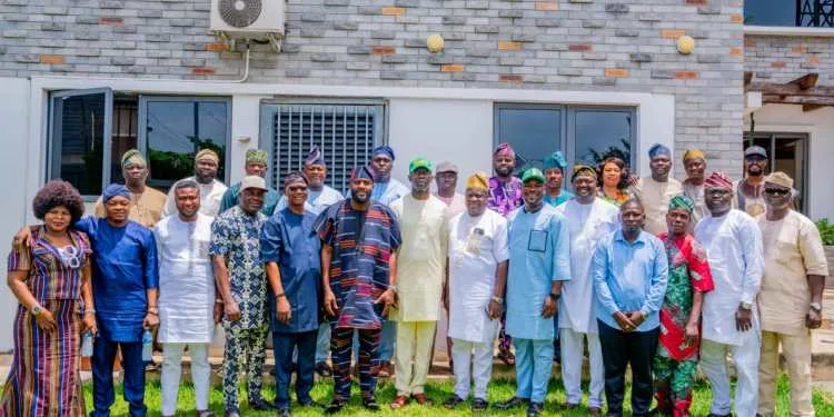 Oyo Speaker, lawmakers endorse APM governorship aspirant Bimbo Adekanmbi 1 24c7e239 5fdc 446a b53d ff1bda99e39c