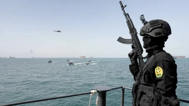 Russia threatens more Kyiv strikes and tells foreign nationals to leave 1 59f3d19d5d382a49de4ba1bcf81b0e9f