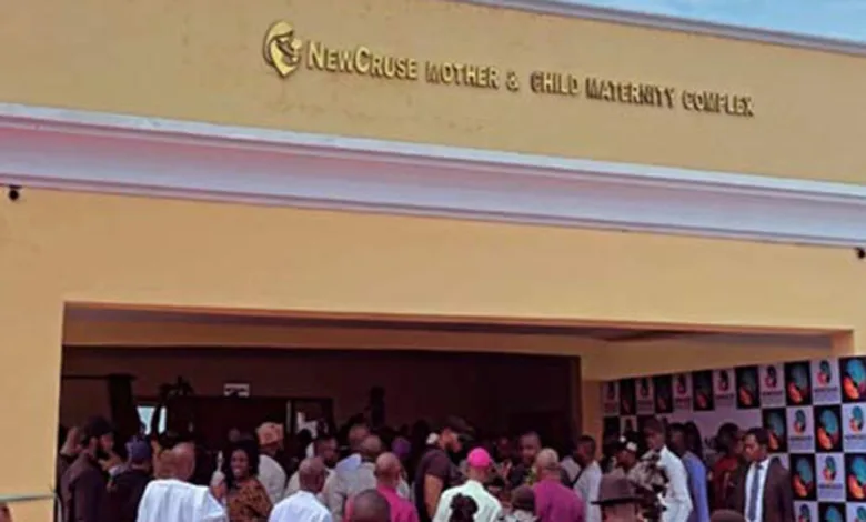 Chief Wole Olanipekun SAN Maternity Complex 1536x866 1