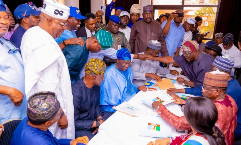 Hamzat submits APC governorship forms for Lagos 2027 race 5 FB IMG 1778175160302