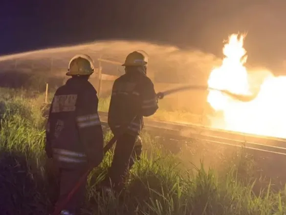Emergency responders avert disaster in Lagos pipeline blaze 1 IMG 20260511 075313