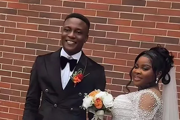 Gospel music minister BBO weds fellow singer Tolamise Taiwo in grand ceremony 1