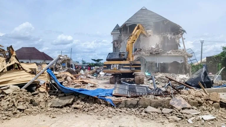 Oyo govt intensifies clampdown on crime, demolishes building linked to arms storage 1 15ef8034 b073 4e96 8bba a0018f75b9d8