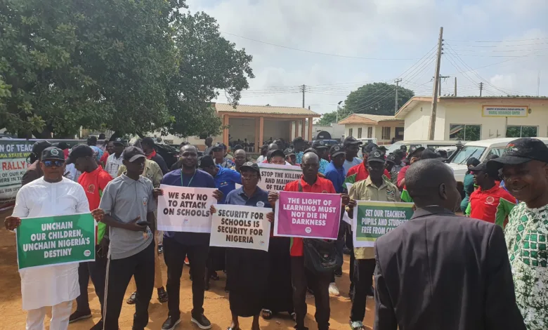Kwara teachers hold solidarity march, raise alarm over rising insecurity 1 46bf820c 43cd 407d abea adf6527d8c8b