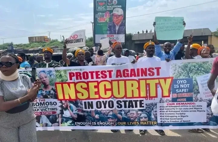 Protesters block road in Oyo over insecurity, demand Oriire abductees’ release 1 7b731f41 ecaa 4626 91d1 7ac104d16fb3