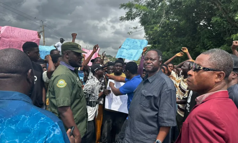 UNIOSUN students protest hostel invasion, victims recount ordeal 1 IMG 20260630 WA0007