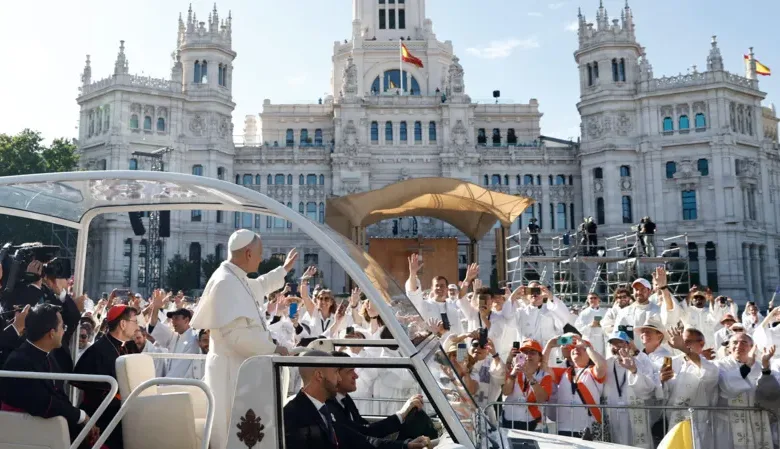 Huge crowds throng Madrid streets for Pope's open-air Mass 1 c432bc30 6249 11f1 8b8c 6d33e1d5abb6.jpg