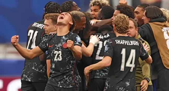 Canada send South Africa packing with 1-0 win, reach last 16 1 south africa canada 1