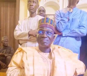 Ex-IGP Suleiman Abba dumps APC for PDP 1 49b503ea cba6 4045 b7db 0dd2480685b5 301x400 1