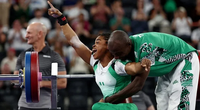 Nigerian Esther Nworgu reacts after winning the silver medal at the end of the Powerlifting Womens up to 41 kg final event at the Paris 2024 Paralympic Games PowerliftingOlyParis2024Paralympics 4