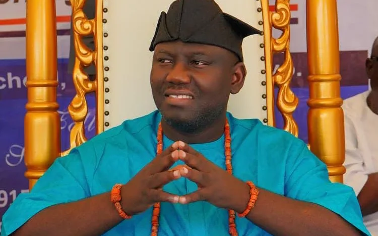 Alaafin Owoade receives tributes from palace staff on 51st birthday 1 cc546061 c99e 4104 8c83 29c9c648e717