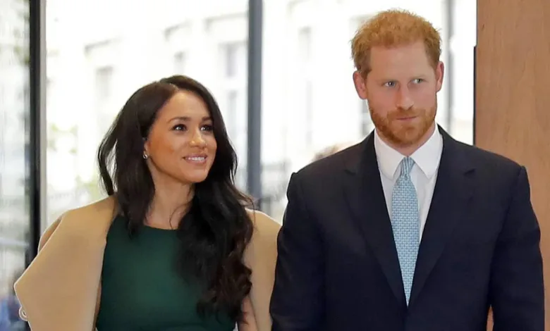 Prince Harry, Meghan return to Britain with children 1 HQpyHQVXMAAOiTv
