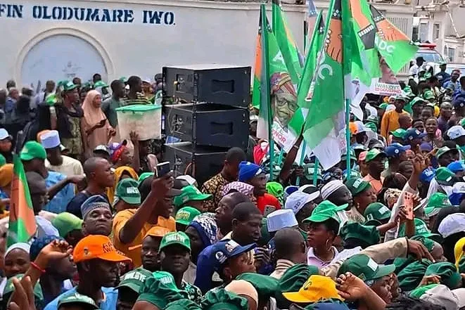 Oluwo absent as Aregbesola, Najeem visit Iwo palace on ADC campaign 3