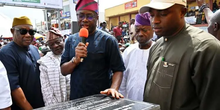 Makinde inaugurates Bodija Market road, facilities, commends LG for projects 1 d6982a51 fc86 4e2c 8b23 e4db51f11970