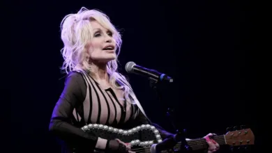 JUST IN: Country music icon Dolly Parton dies at 80 11 skynews dolly parton dolly 7045615 1787681796 768x432 1