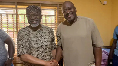 Desmond Elliot apologises to Gbajabiamila, seeks return to APC 8 HSIJKu9bcAA9fo9
